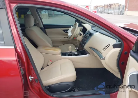 2015 Nissan Altima 2.5 S из США, поврежденный, VIN 1N4AL3AP4FN391079